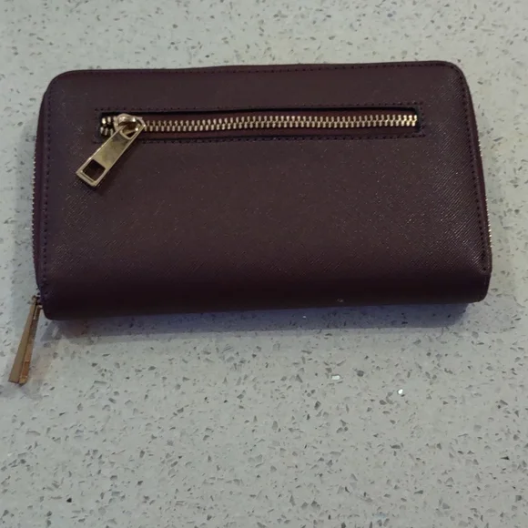 Beautiful purple wallet by Aldo 💜💜💜 - Picture 5 of 8